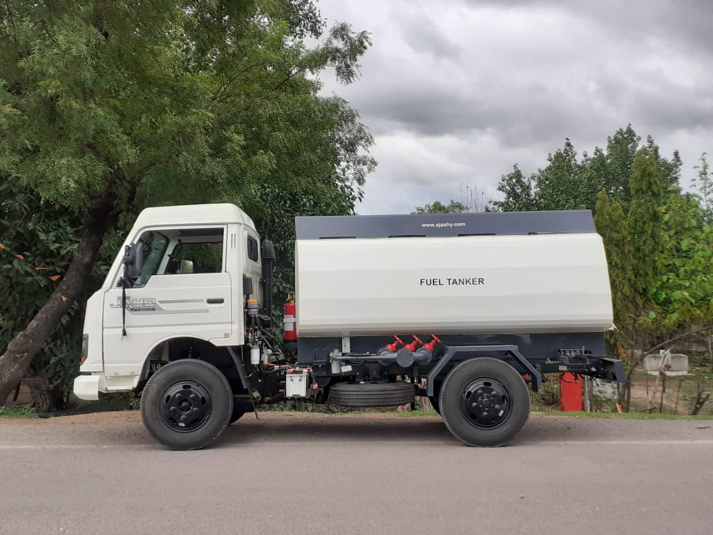Mobile Fuel Tanker